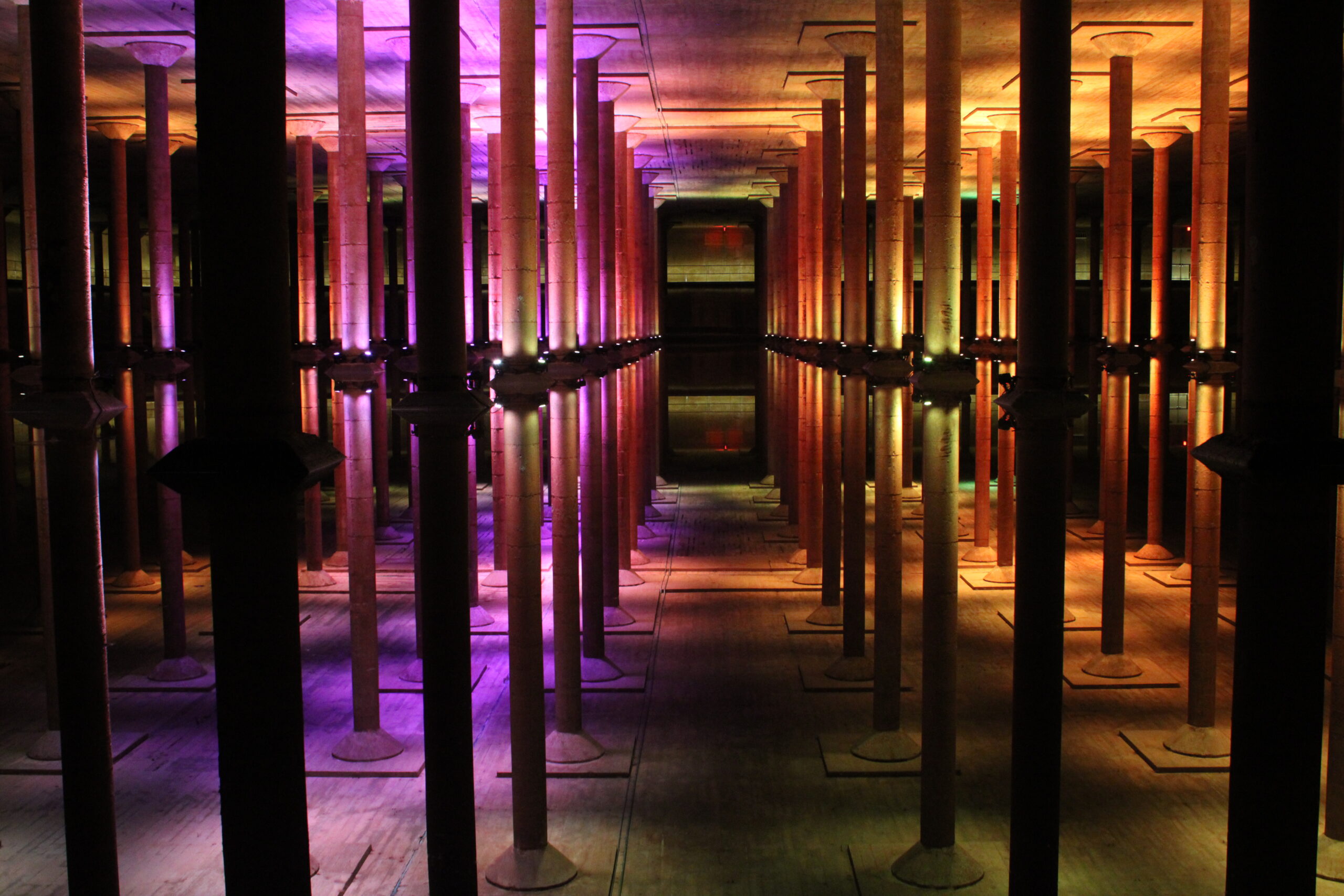 Image Cistern Illuminated Performances