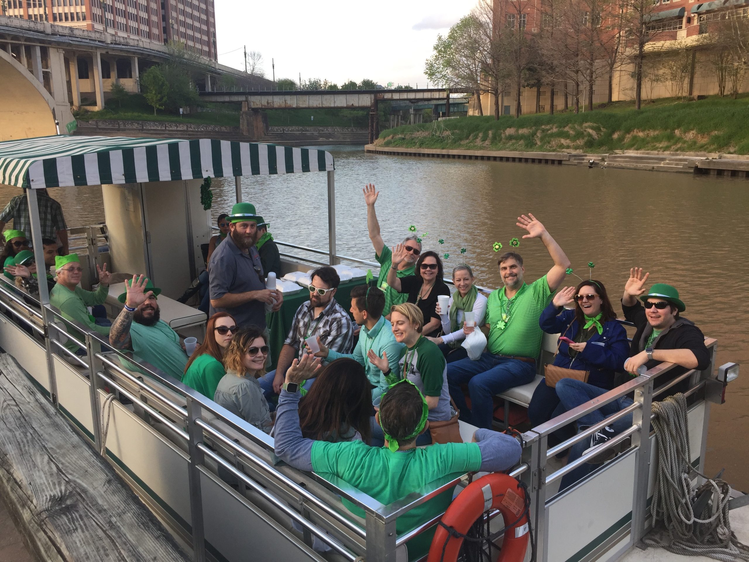 Image SUSPENDED: Luck of the Irish Boat Tour
